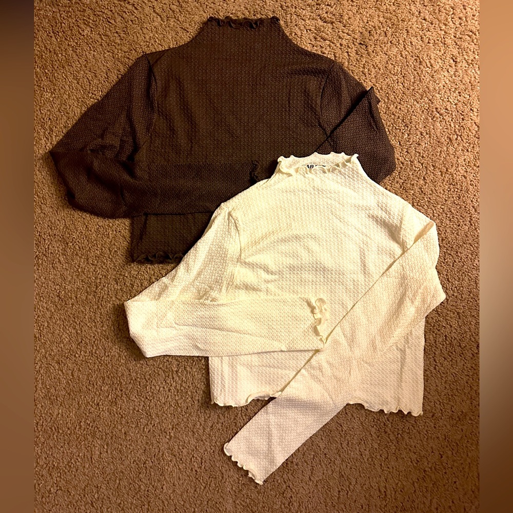 Garage long sleeve tops